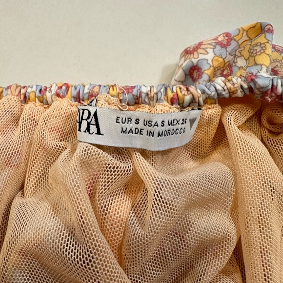 Zara Puff Sleeve Floral Cropped Top-Size Small - Picture 5 of 5